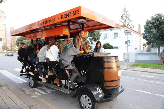 Have fun on wheels - Where you meet at Mercado da Foz do Douro