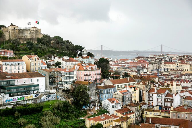 Hidden Flavors of the Hillside: Mouraria & Graça - The Route Starts at Largo do Correio Mor, Then Ends in Graça