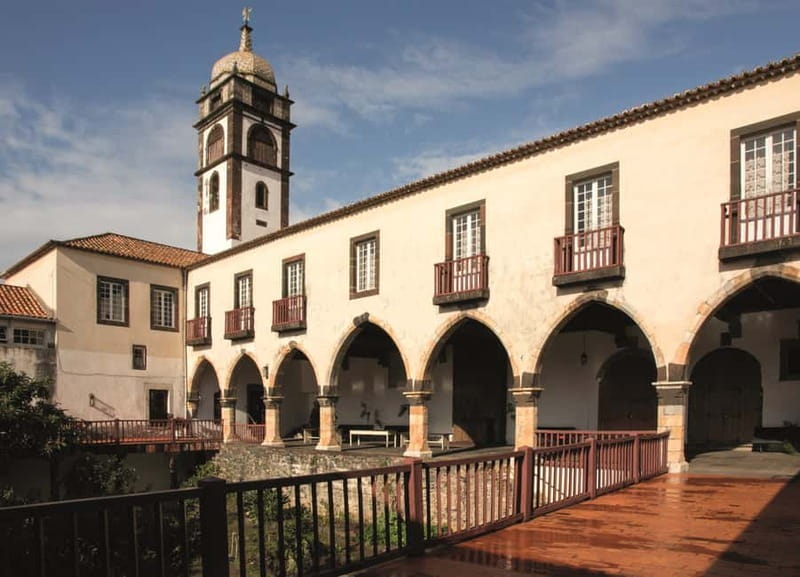 Hidden Funchal: Stories & Secrets Tour - Noble streets, manor houses, and the 1566 French attack