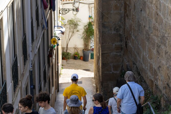 Historic Walking Tour Through Lisbon’s Oldest Neighborhood - Iglesia de S Domingos: the inside stop that changes the mood