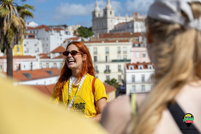 Historic Walking Tour Through Lisbon’s Oldest Neighborhood - What your guide does well, and why you should ask questions