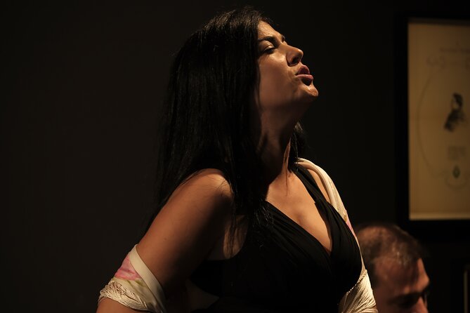 Ideal Clube de Fado - Seating, door timing, and how to avoid the common frustrations