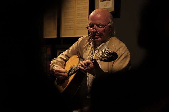 Ideal Clube de Fado - Who should book Ideal Clube de Fado, and who might not love it