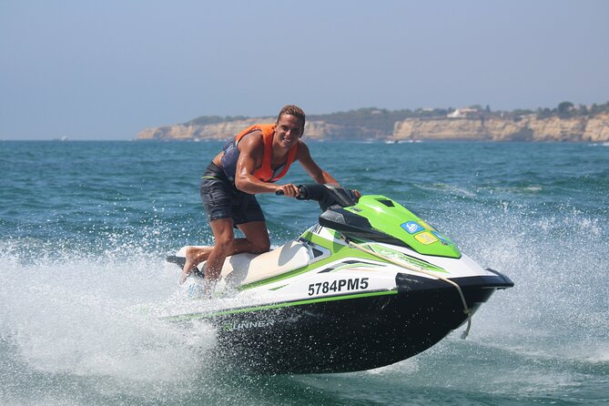 Jet Ski Algarve, Armação de Pêra - The route: an enclosed circuit along the Algarve coastline