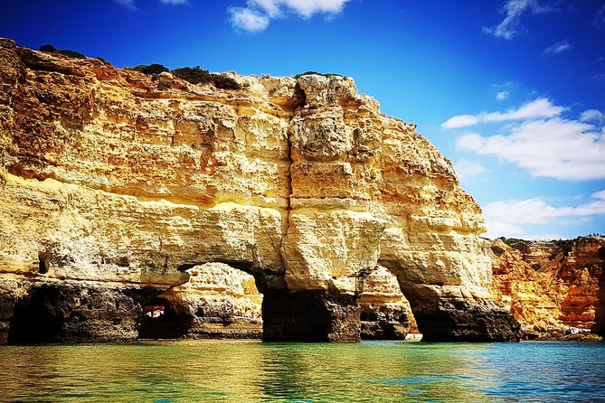 Kayak Benagil Cave with 1st kayak tour company - Praia da Corredoura: lovers beach from the water