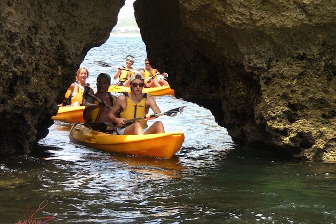Kayak Trip in Lagos - Paddling Through Caves: How the 2H30 Usually Feels in Real Time