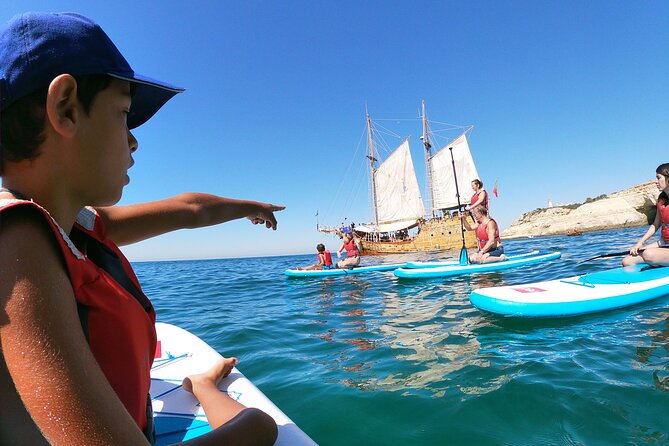 Kayaking to Benagil Cave, Small group guided by a local native - Guides and multilingual help: Bruno, Fabio, Daniel, Ana
