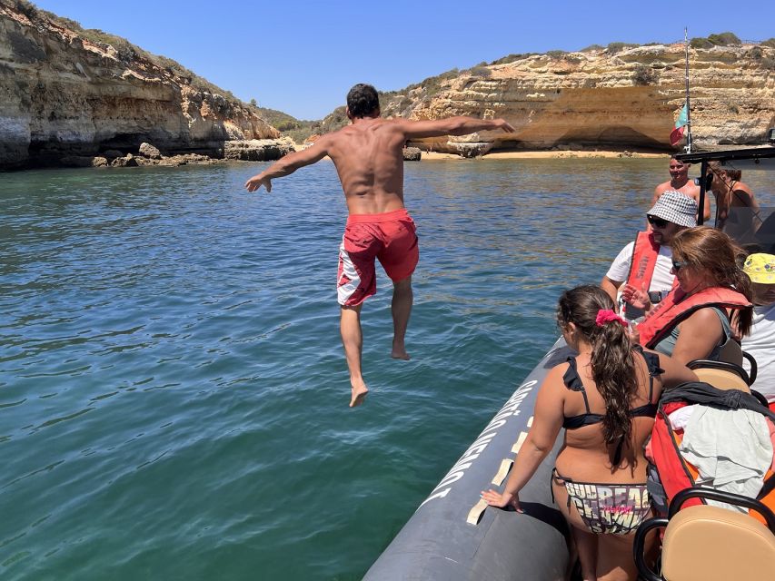 Lagoa: Dolphin Watching & Benagil Tour with Biologist Guide - Benagil Cave and the cave chain: tide matters, and that is the point