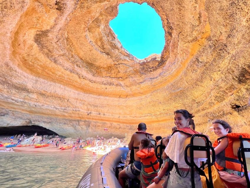 Lagoa: Dolphin Watching & Benagil Tour with Biologist Guide - Duration and timing: planning your half-day in Lagoa