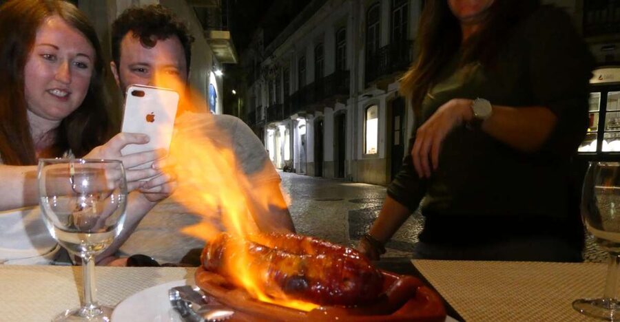 Lagos: 3-Hour Algarve Classic Food Tour - Four Tastings Stops, How the Pacing Really Feels