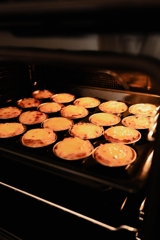 Lagos: Bake Pastel de Nata – Class in Lagos, Algarve - Who this class fits best in your Lagos itinerary