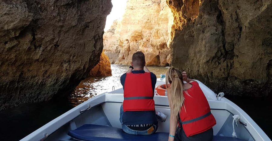 Lagos: Ponta da Piedade Grotto 1-Hour Tour with Local Guide - The Boat Ride Comfort: Cushioned Seats and Live Multilingual Commentary