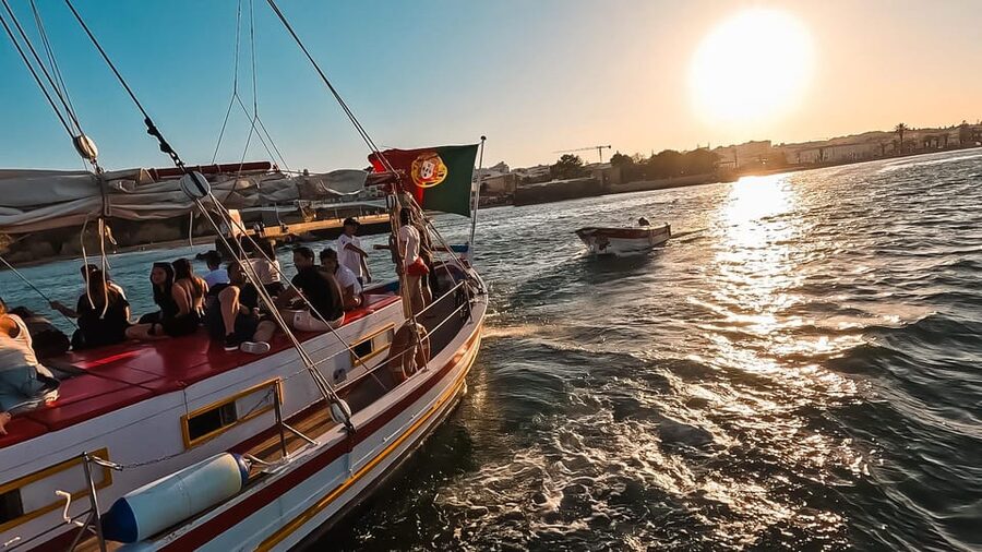 Lagos: Sunset Sail aboard a Traditional Boat with Prosecco - Prosecco included: the good part, plus the bar reality