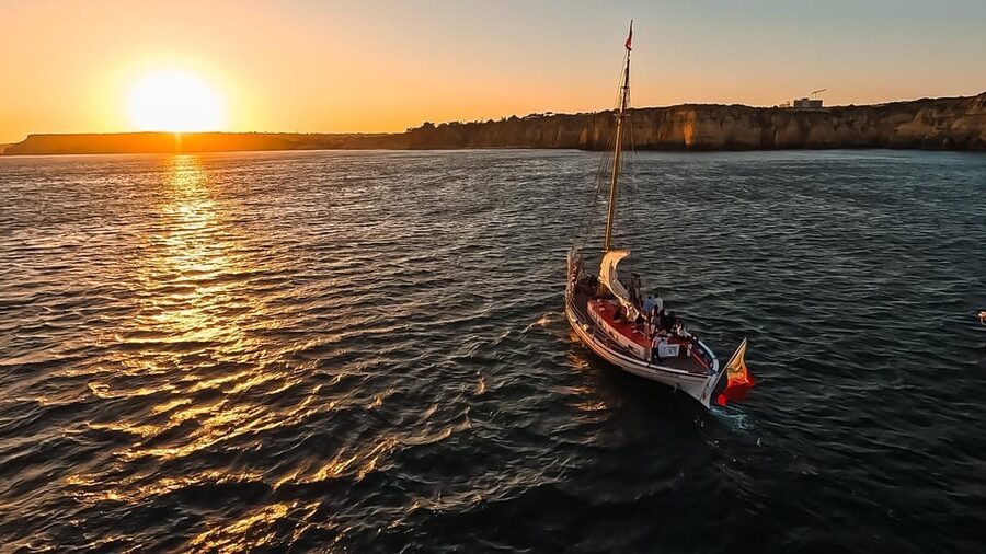 Lagos: Sunset Sail aboard a Traditional Boat with Prosecco - Crew energy and the music vibe: what to expect in real life