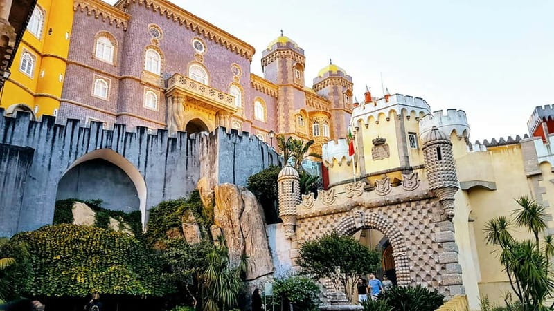 Lisboa: Sintra, Pena Palace, Cabo da Roca Coast and Cascais - Who this tour suits best