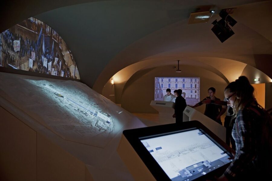 Lisboa Story Centre: 1-Day Admission Ticket - Temporary exhibitions: a useful add-on to your main story