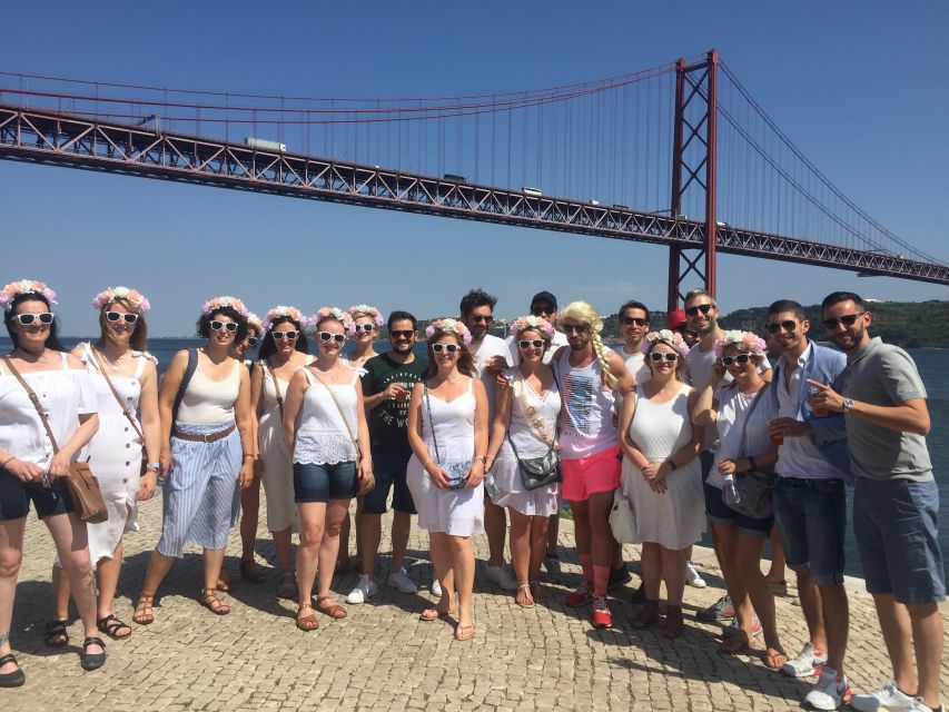 Lisbon: 1-Hour Beer or Sangria Bike Sightseeing Tour - The sightseeing part: Tejo River views, Belem sights, and the 25 de Abril Bridge photo moment