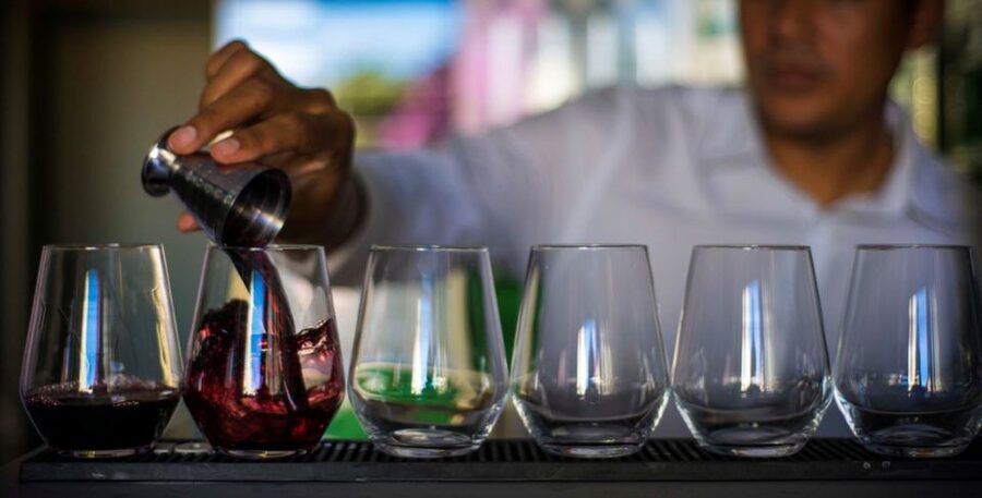 Lisbon: 1-Hour Portuguese Wine Tasting Session - The three-wine comparison: where you really learn the regions