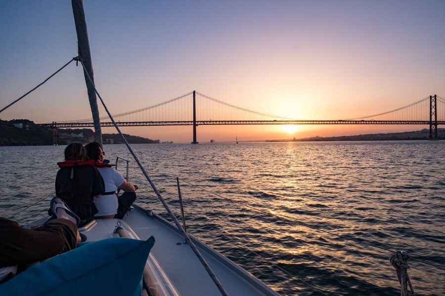 Lisbon: 1 or 2-Hour Cruise along the Tagus River - Boat Comfort, Small Groups, and What’s Actually Included