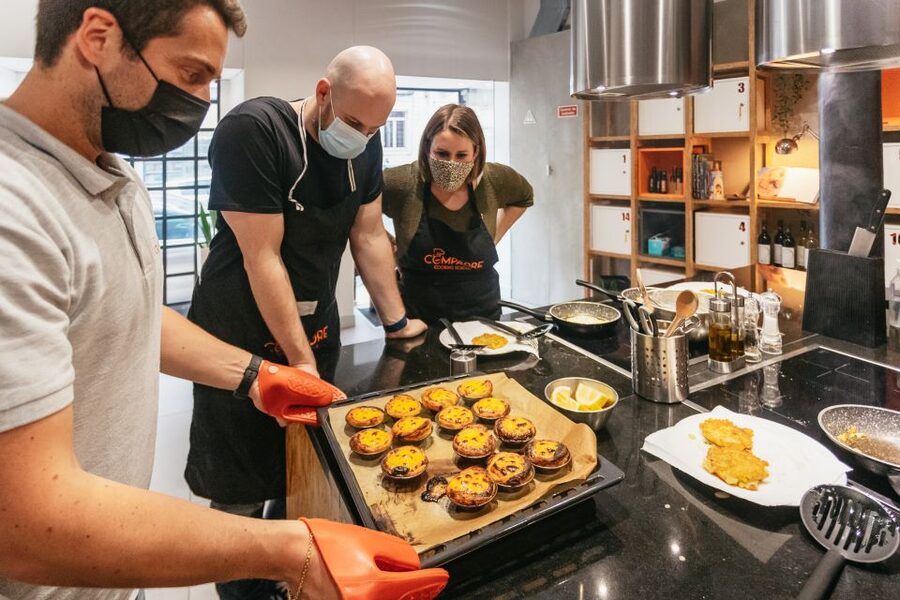Lisbon: 2-Hour Pastel de Nata Cooking Class - Tea, coffee, and the shared sit-down moment