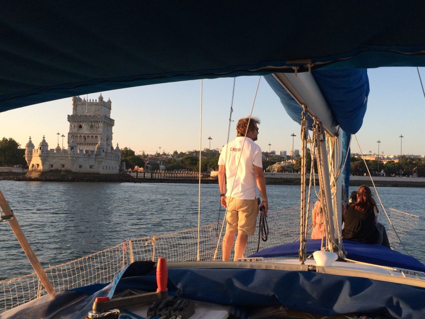 Lisbon 2-Hour River Cruise - The guides: what makes the commentary work in real time