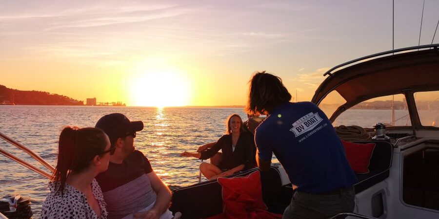 Lisbon: 2-Hour Sunset Sailing Tour on Luxury Sailing Yacht - From the Age of Discoveries monument to Torre Belém