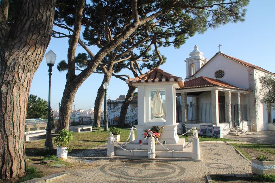 Lisbon: 3-Hour Sightseeing Tour by Tuk-Tuk - Should You Book This Lisbon Tuk-Tuk Tour?