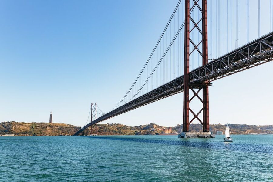 Lisbon: 72/96-Hour Hop-On Hop-Off Bus, Tram & Boat Ticket - Belém bus route: Manueline details and Age of Discoveries hits