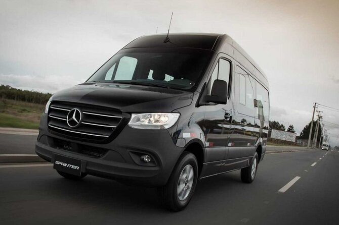 Lisbon Airport Shared Departure Transfer - A shared ride that gets you to LIS without the stress spiral