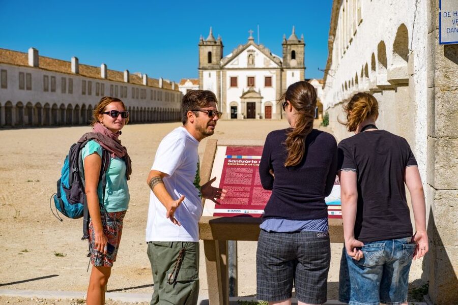 Lisbon: Arrábida Natural Park and Sesimbra Day Trip - Price and what you really get for $88
