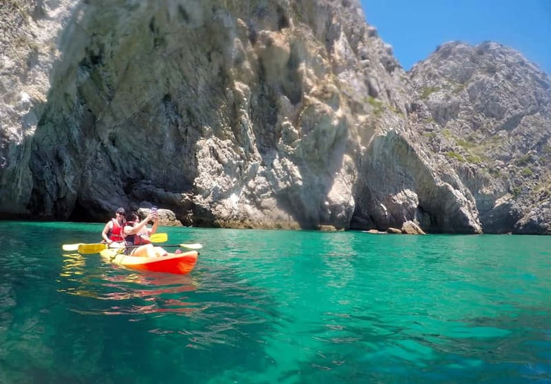 Lisbon: Arrabida Park Kayak Tour with Beach Picnic - Your kayak setup: tandem sit-on-top that feels beginner friendly