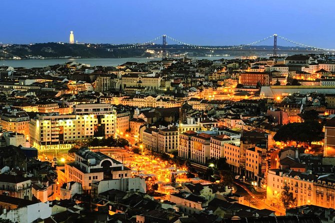 Lisbon: Authentic Fado Show, Dinner and Night Tour - Alfama photo stop and Fado Museum pass-by: small hits, not a full museum day