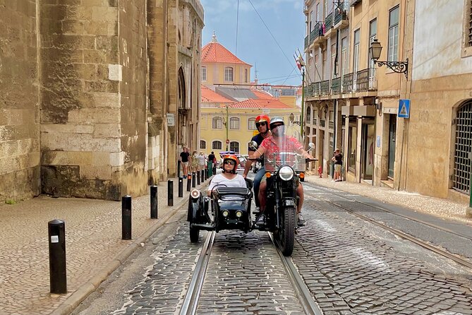 Lisbon: Belem Motorcycle Side-car Tour - Scenic garden squares and Belvederes: Lisbon’s viewpoint system