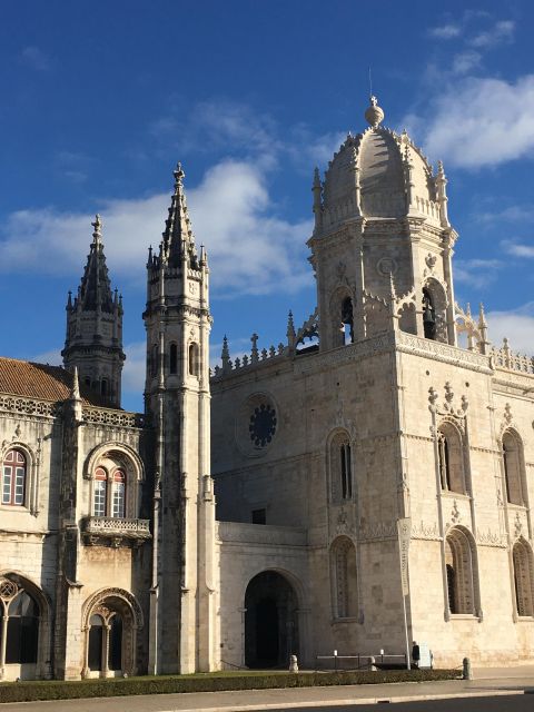 Lisbon: Belem Walking Tour with Jeronimos Monastery Ticket - A Walk Along the Tagus to the Monument to the Discoveries