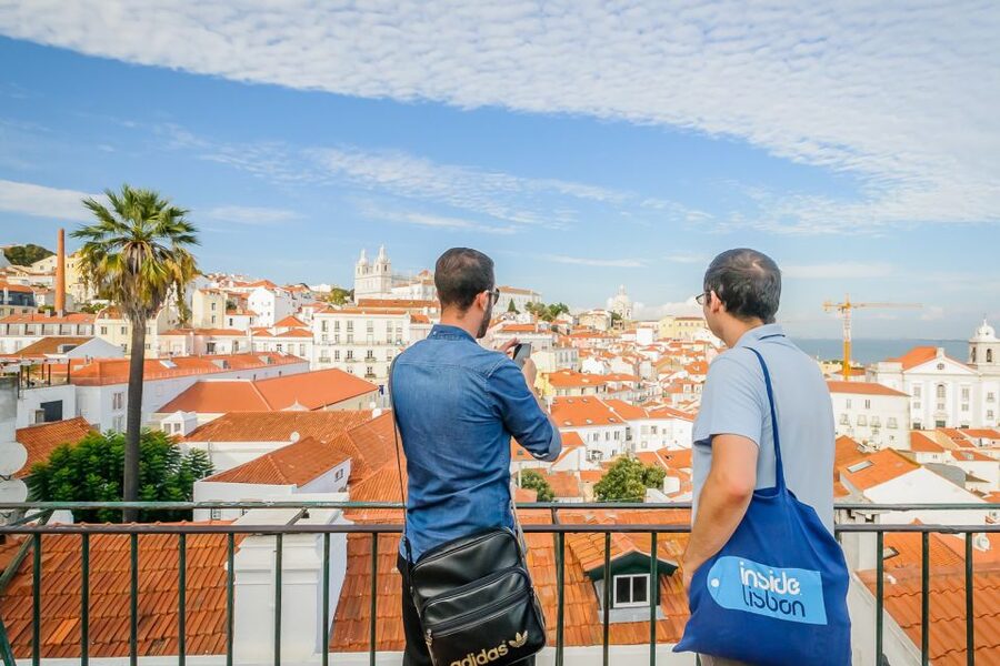 Lisbon: Best of City Private Walking Tour - Chiado Walking: Old Cafés, Shops, Bookstores, and the Pastel de Nata