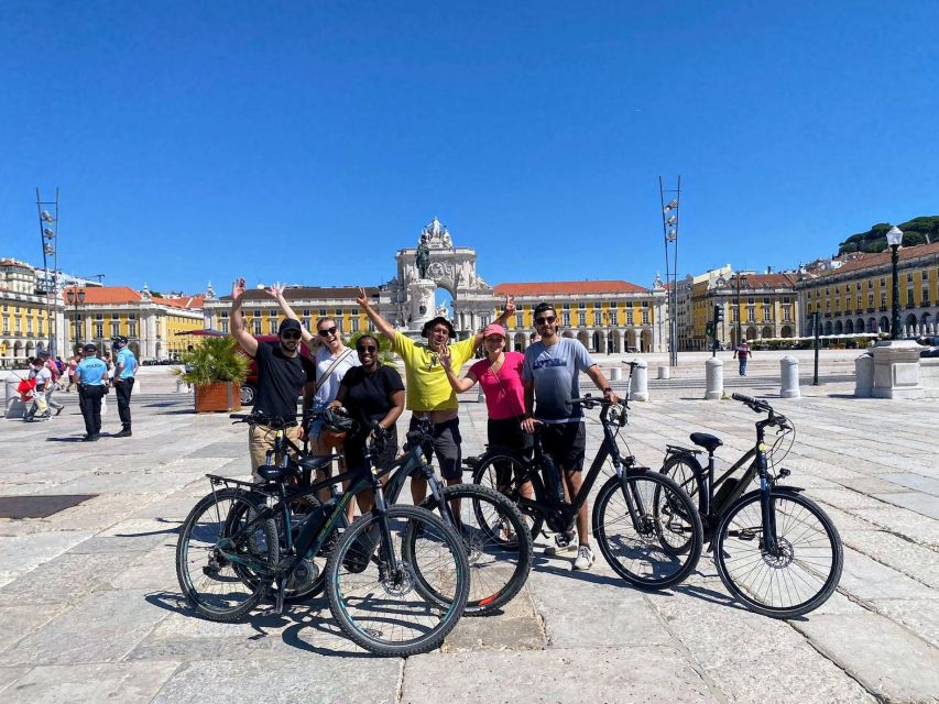 Lisbon: Bike Tour From City Center to Belem - Praça do Comércio and Praça do Município: The City-Center Anchor Points