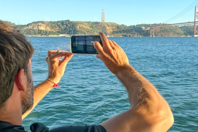 Lisbon Boat ride on Tagus river - Self-guided audio by QR code, and the main thing to watch for