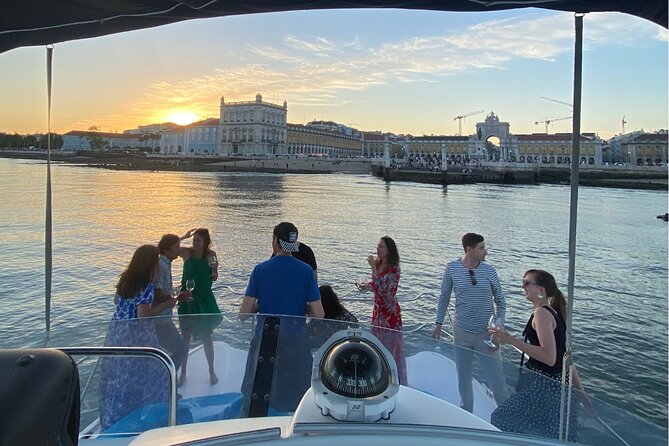 Lisbon: Catamaran Luxury Sunset and Wine Tour - Price and value: what $35.98 buys you here