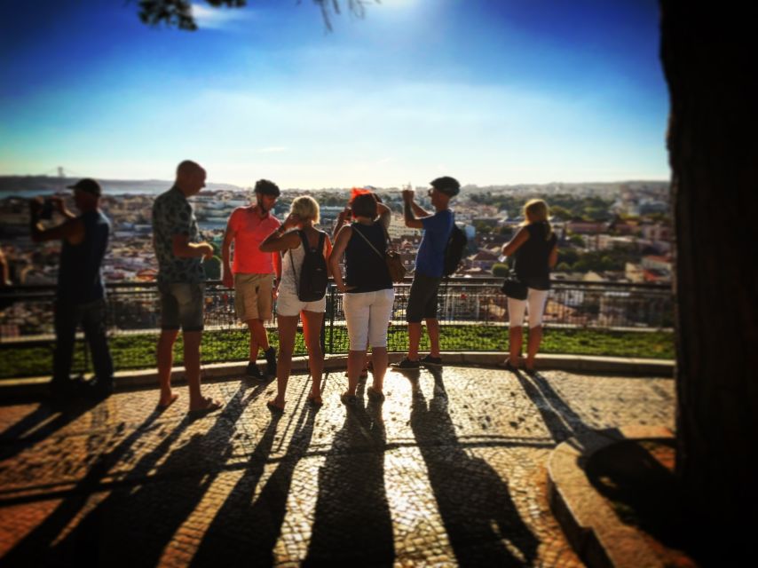 Lisbon: City Highlights and Viewpoints E-Bike Tour - Águas Livres Aqueduct and Parque Eduardo VII: Mixing Icons and Open Space