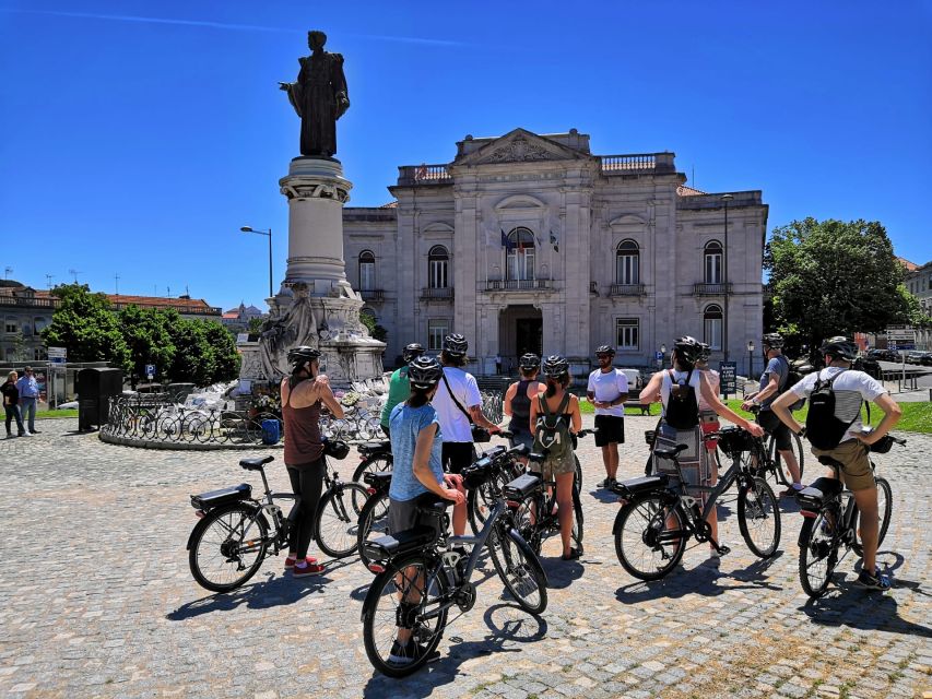 Lisbon: City Highlights and Viewpoints E-Bike Tour - Monte Agudo to Miradouro da Penha de Franca for Big Photo Energy