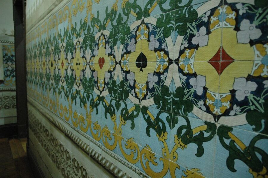 Lisbon: City of Spies Guided Walking Tour - Garbo, Nazi Gold, and Royal Families in Exile