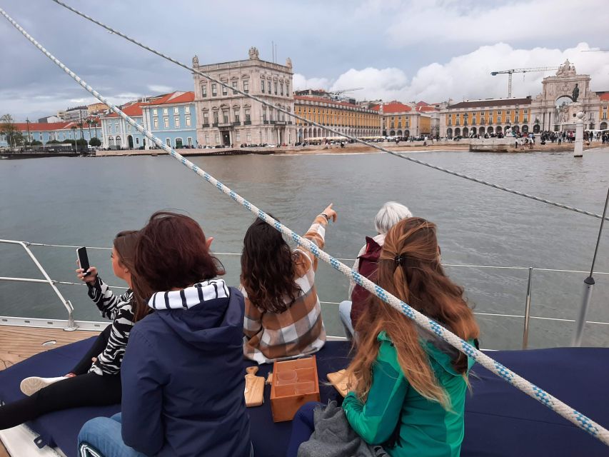 Lisbon: City Skyline Sailboat Cruise with Drink and Snacks - Weather and sunset: how to dress for a Tagus breeze