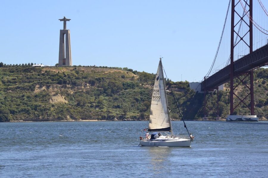 Lisbon: Day and Sunset Tour on the Tagus River - Why the Tagus is Lisbon’s best front-row seat