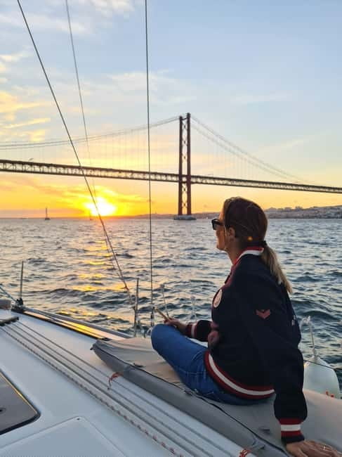 Lisbon: Daytime or Sunset Boat Cruise with History and Wine - Why a Tagus River sail beats another viewpoint stop