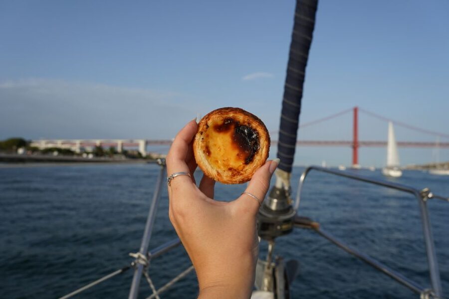 Lisbon: Daytime or Sunset Boat Cruise with History and Wine - Jerónimos Monastery, MAAT, and Cordoaria Nacional, Lisbon gets bigger