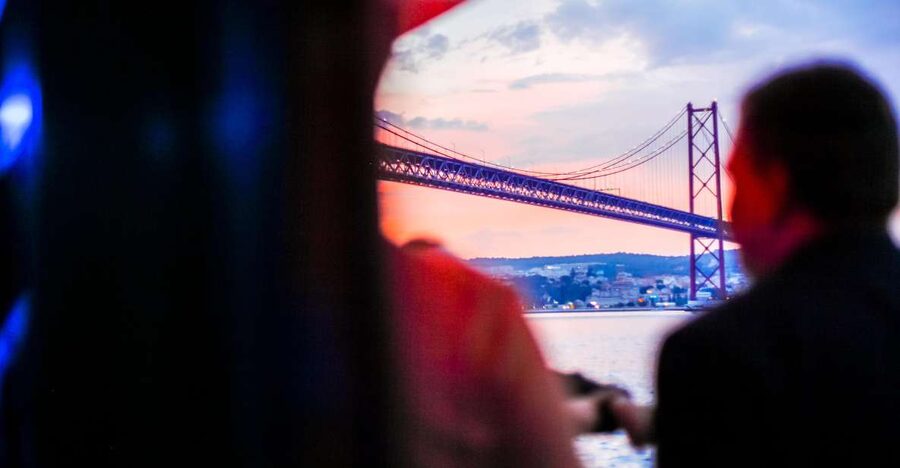 Lisbon: Disco Night Cruise with DJ and Open Bar - Lisbon Disco Night Cruise: what this experience is really like