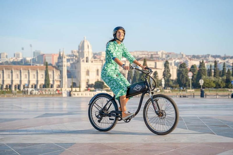 Lisbon: Electric Bike Tour by the River to Belém - Commerce Square and Cais das Colunas, the Perfect “Start Here” Moment