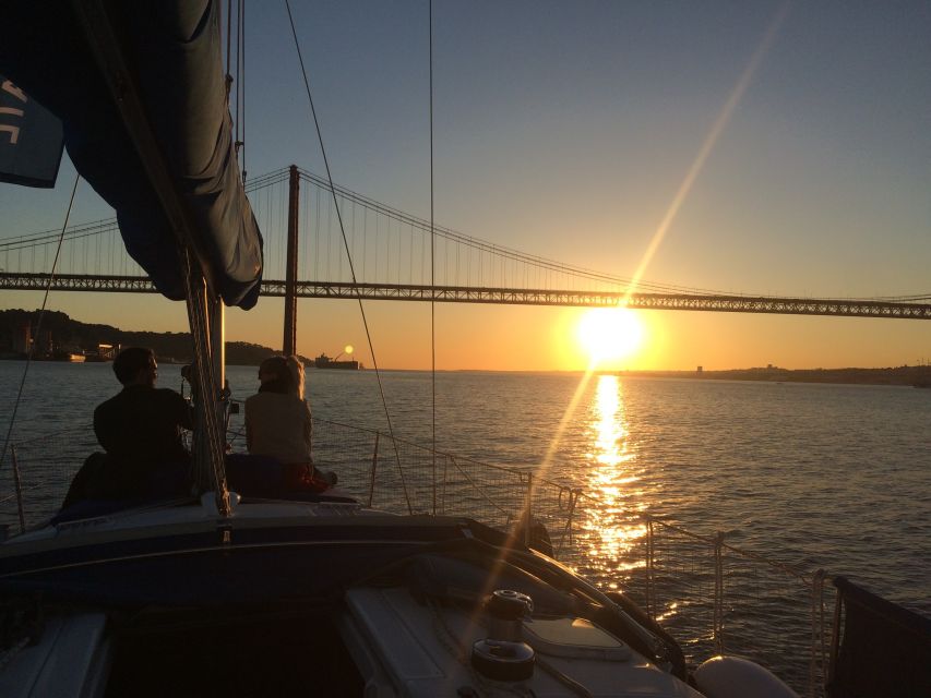 Lisbon: Enjoy a Sunset or Night Tagus River Sailboat Cruise - Monument to the Discoveries to Belém Tower: the classic first wow