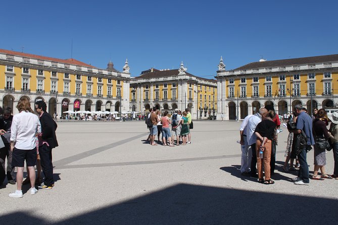 Lisbon Essential Walking Tour: History, Stories and Lifestyle - Miradouro São Pedro de Alcântara: The Views That Explain the Map