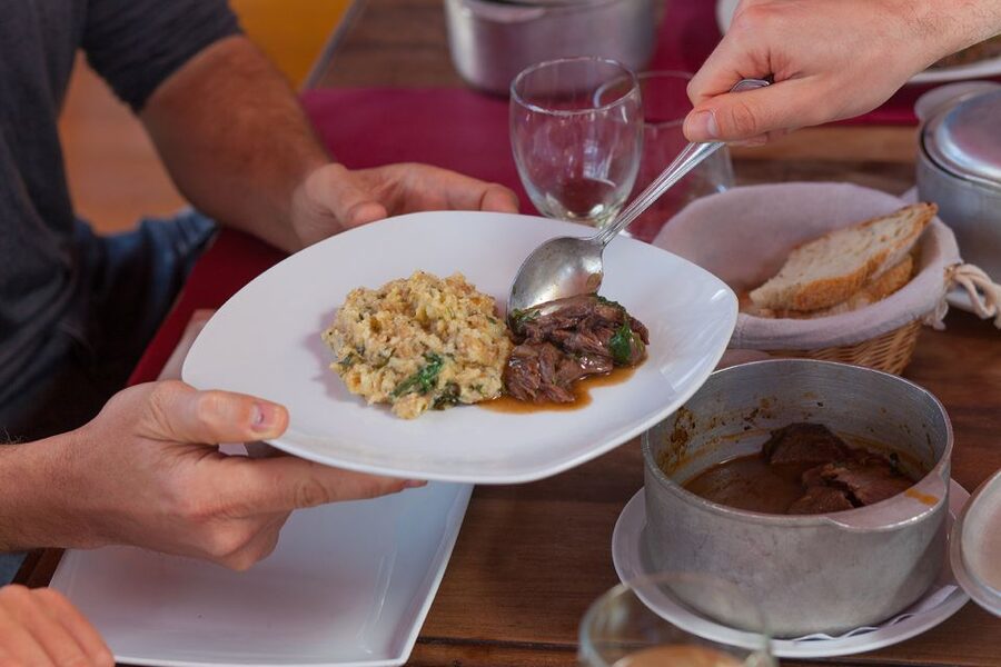 Lisbon: Evening Local Food Crawl with Drink Pairings - Off the Beaten Track Stops: Eating Where Lisbon Lives